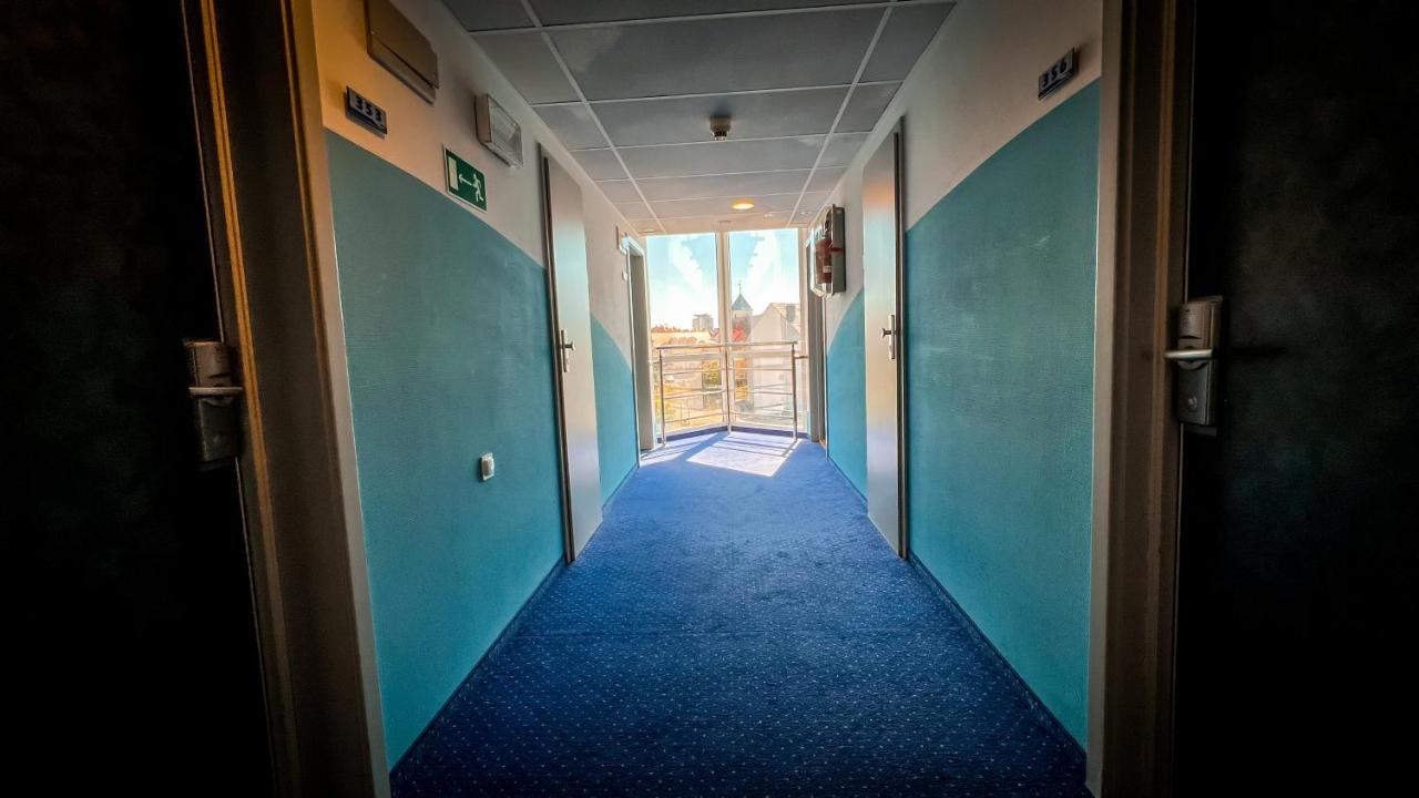 Aqua Hotel